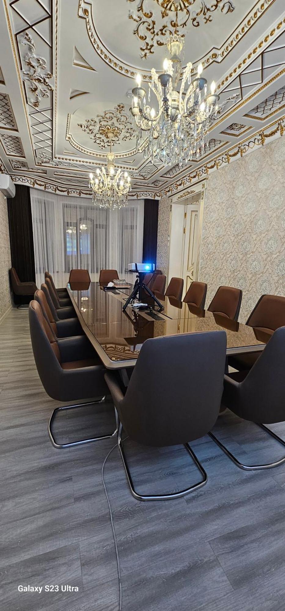 דושאנבה Hotel Sharq מראה חיצוני תמונה