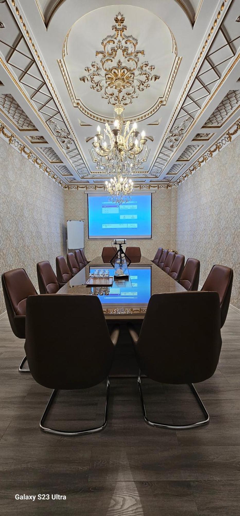 דושאנבה Hotel Sharq מראה חיצוני תמונה